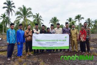 Launching Program pembangunan Mesjid di Pedalaman Kepulauan Meranti bersama Anis Ambadar